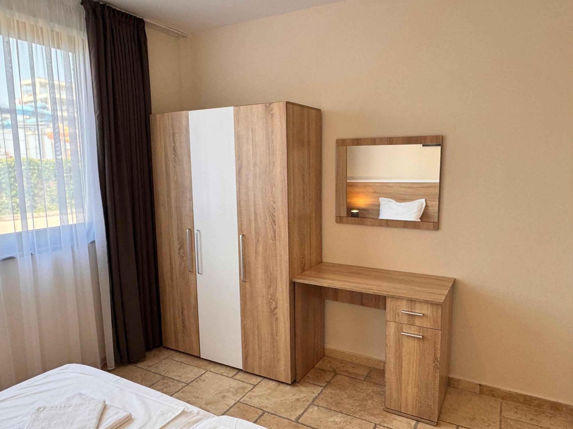 Sea View & Infinity Pool Apartments In Kaliakria Resort Balchik Eksteriør billede